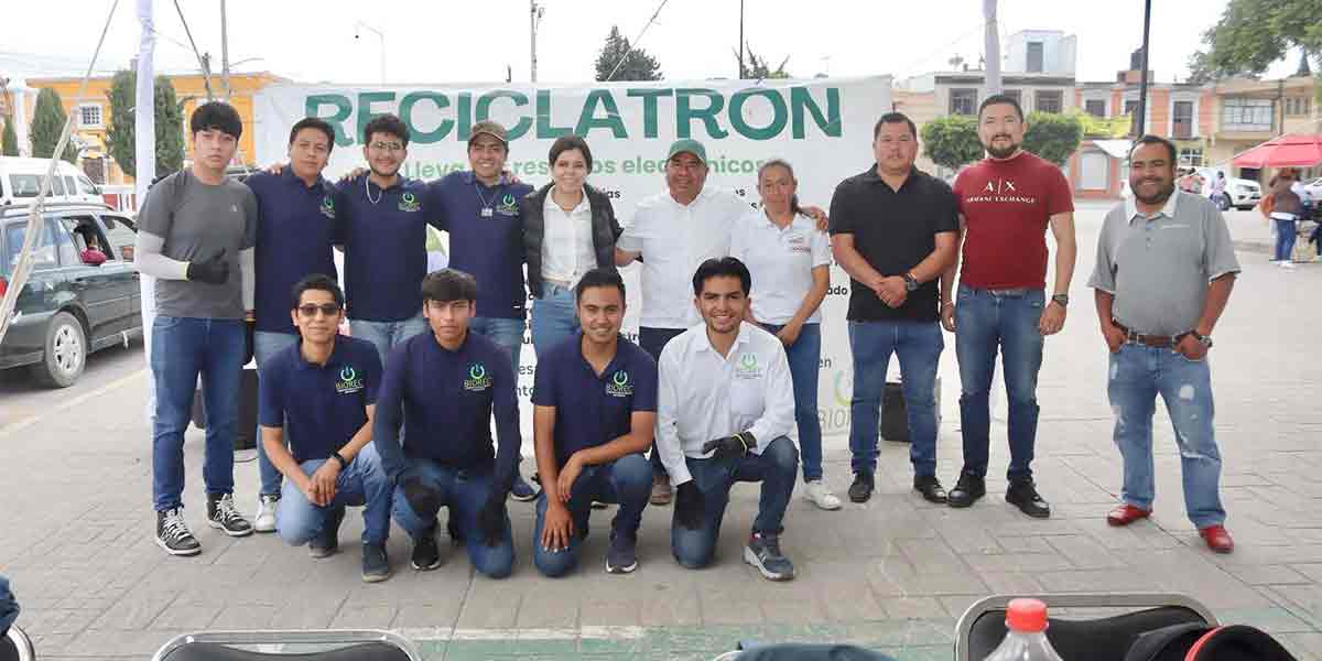 Con Reciclatron, cuidan el medio ambiente en Amozoc