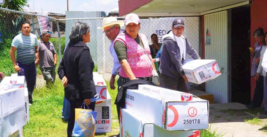 GOBIERNO DE TEXMELUCAN ENTREGA 250 CALENTADORES SOLARES CON UNA INVERSIÓN SUPERIOR AL MILLÓN DE PESOS