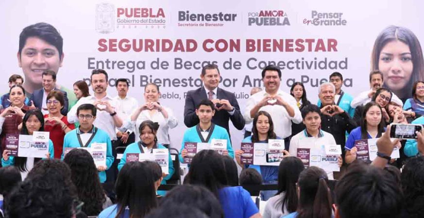 Seguridad y desarrollo educativo con Becas de Conectividad Digital