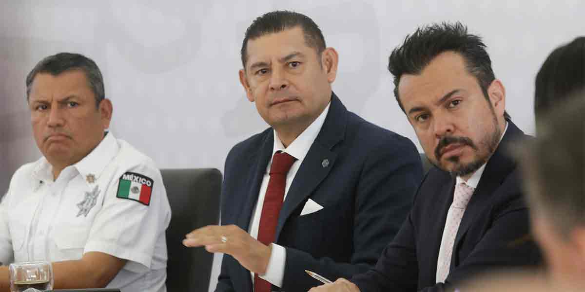 Gobierno de Puebla mantiene diálogo abierto y permanente con todos los sectores