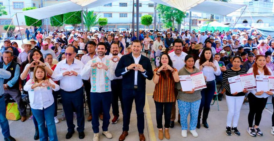 Con histórica entrega de recursos, Gobierno Federal y Estatal reconocen derechos indígenas en Canoa