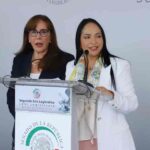 Tonantzin Fernández y su gabinete atendieron a decenas de cholultecas desde el Complejo Cultural