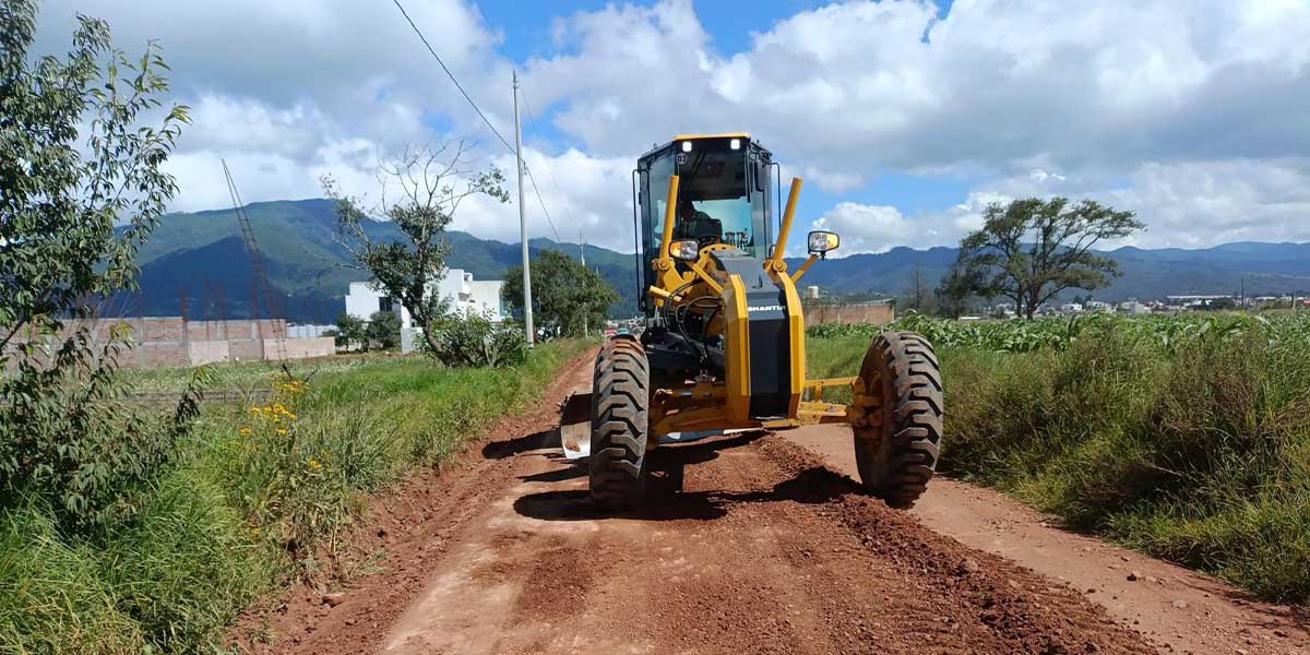 Con Módulos de Maquinaria Gobierno Estatal fortalece la conectividad en 9 municipios