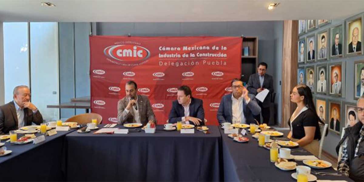 CMIC Puebla y Agua de Puebla sellan frente común por una obra hídrica de calidad