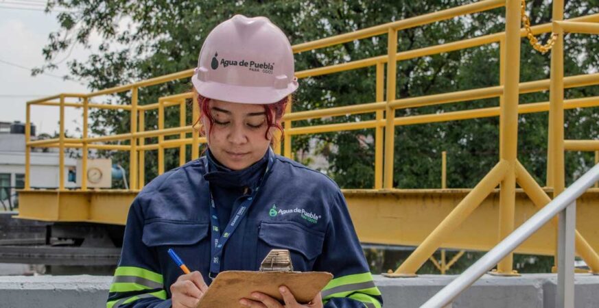 “Cascos Rosas”, el programa de Agua de Puebla que impulsa y reconoce la labor de la mujer en el sector hídrico