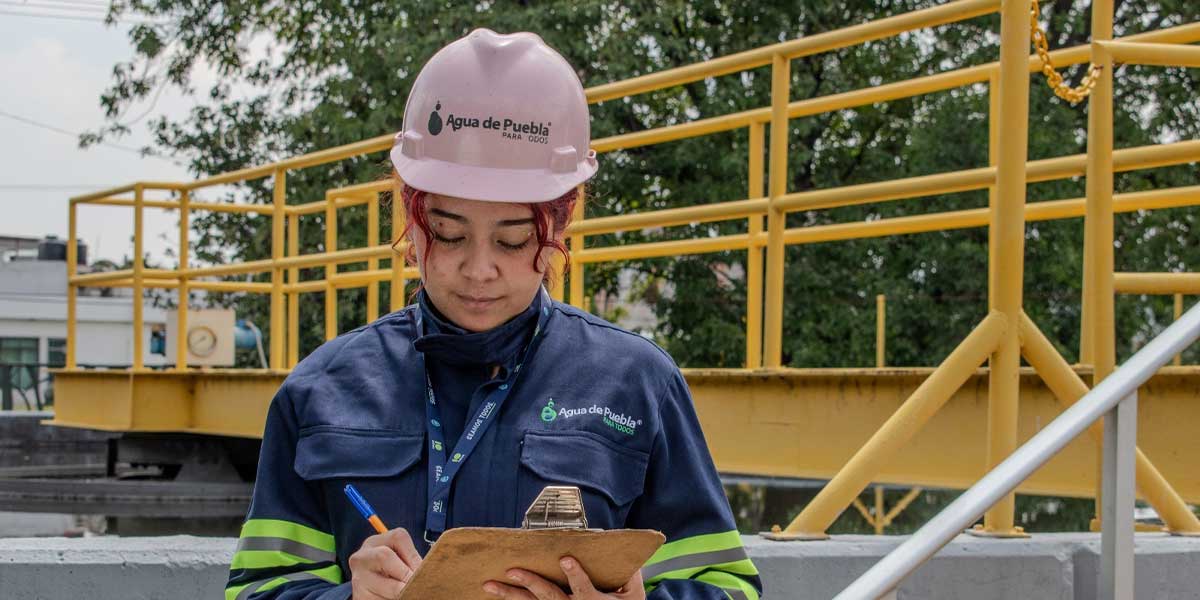 “Cascos Rosas”, el programa de Agua de Puebla que impulsa y reconoce la labor de la mujer en el sector hídrico