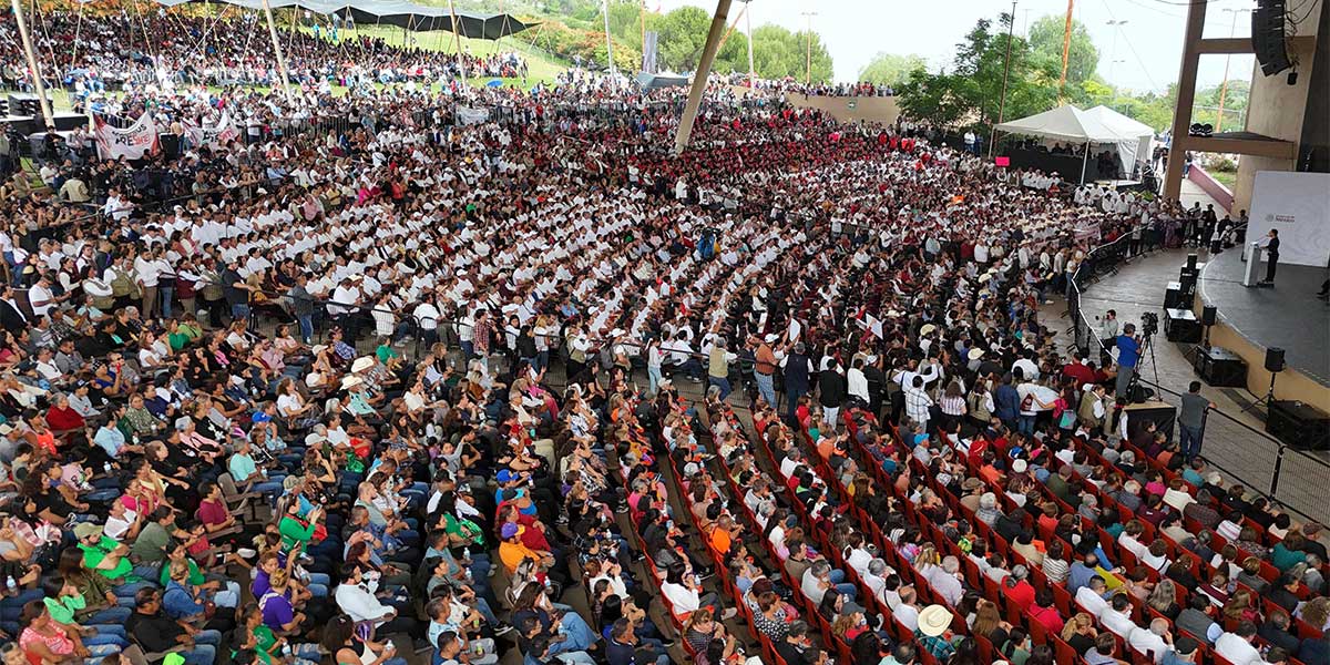 REÚNE PRESIDENTA CLAUDIA SHEINBAUM A MÁS DE 150 MIL MEXICANAS Y MEXICANOS DE 9 ESTADOS EN UN HISTÓRICO PRIMER FIN DE SEMANA DE GIRA NACIONAL PARA LA RENDICIÓN DE CUENTAS
