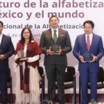 SEDIF previene deserción escolar y rezago estudiantil mediante cursos y talleres