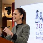 La presidenta Claudia Sheinbaum es recibida por más de 35 mil poblanas y poblanos en su Informe Regional.