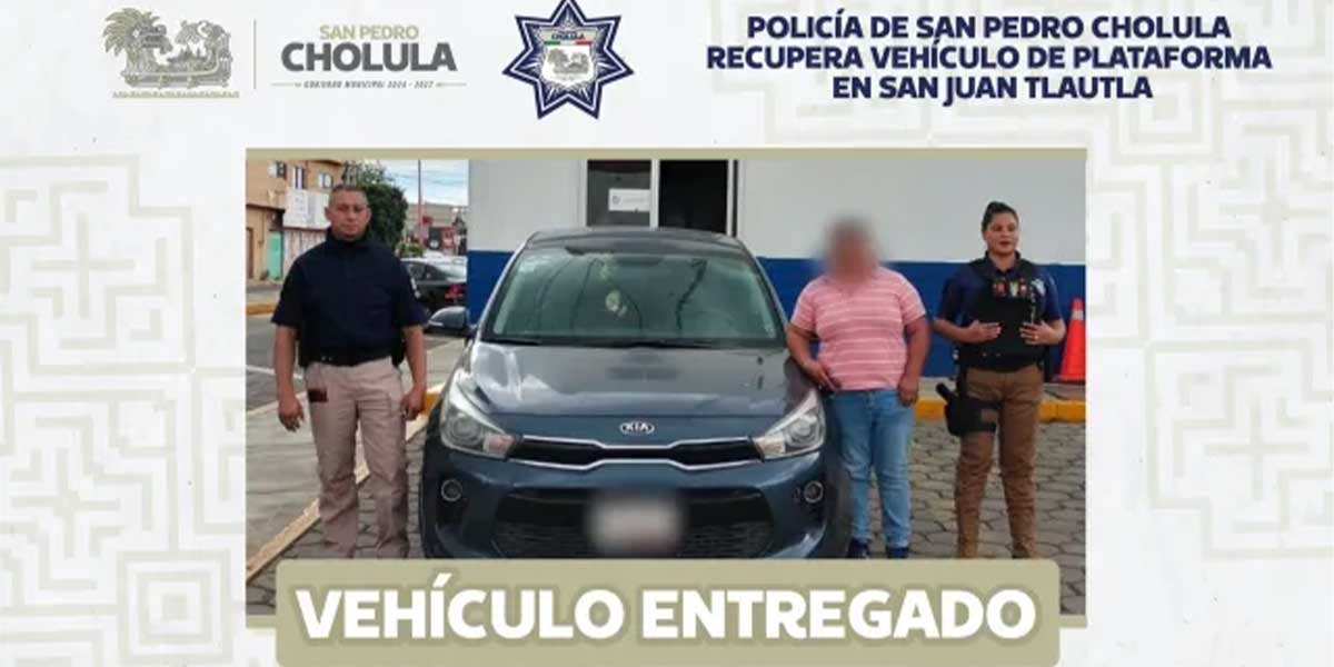 Policía de San Pedro Cholula recupera vehículo de plataforma en San Juan Tlautla