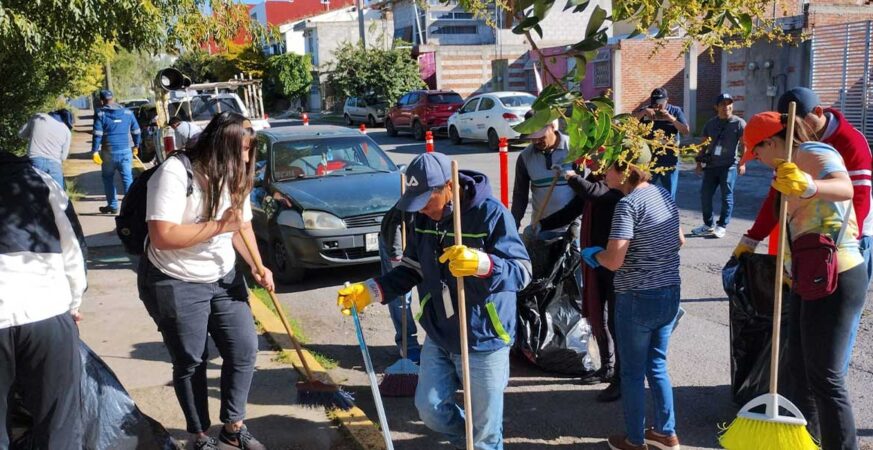 Con Jornada de Limpieza en la colonia Gobernadores, Agua de Puebla conmemoró el Día Mundial de la Limpieza