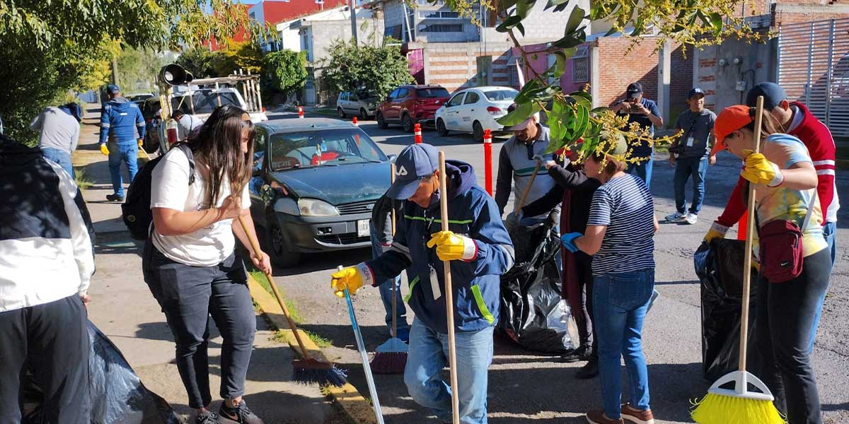 Con Jornada de Limpieza en la colonia Gobernadores, Agua de Puebla conmemoró el Día Mundial de la Limpieza
