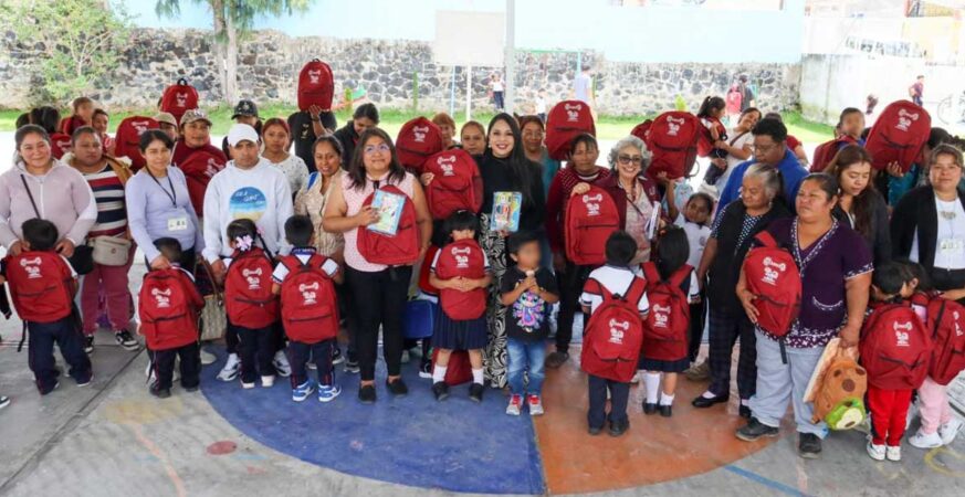 El programa Amoxtli llega al preescolar David Berlanga de Santa María Acuexcomac