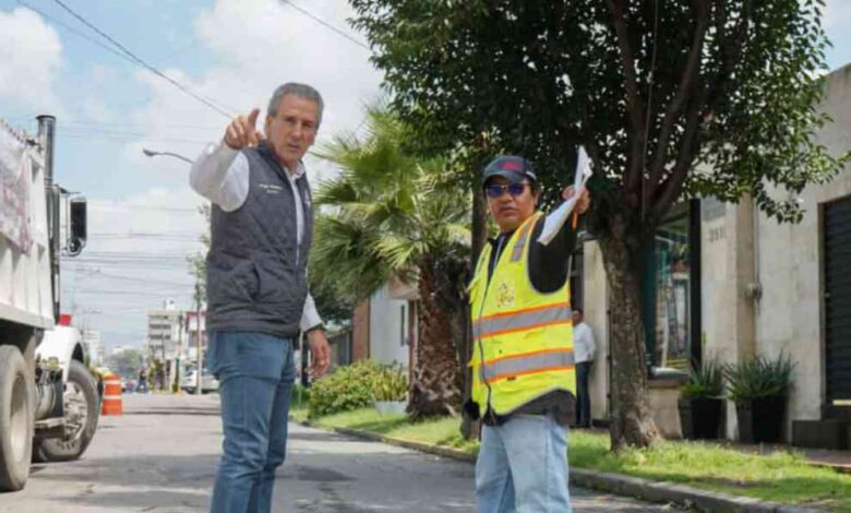 Pepe Chedraui supervisa programa “Bacheando Puebla”