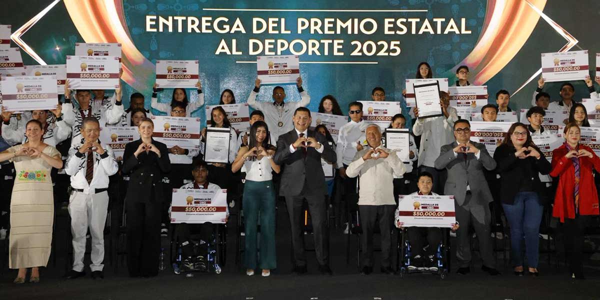 Sin precedentes, Gobierno de Puebla entrega 20 mdp en premios a deportistas ganadores