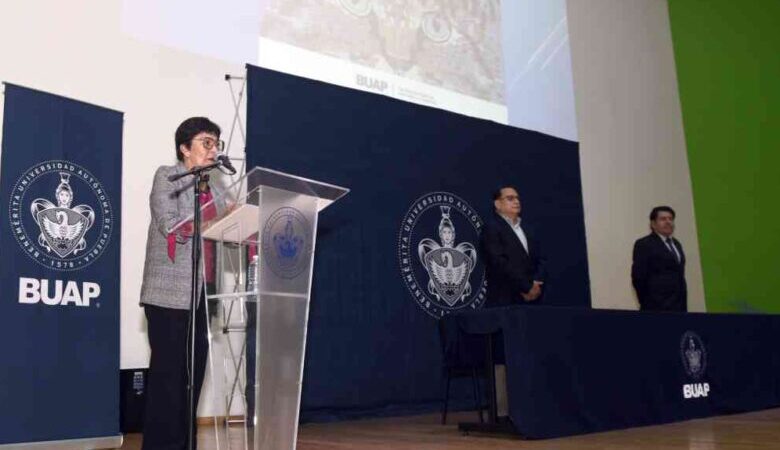 Primer Congreso Internacional de Microbiología Veterinaria: BUAP impulsa enfoque “Una Sola Salud”
