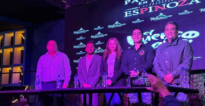 ¡Puebla enciende la magia con el Foro Navideño 360 y Espinoza Paz!