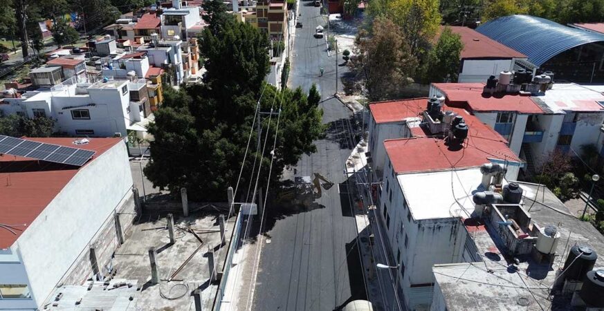 Supervisa Gobierno de la Ciudad rehabilitación vial en la colonia Fovissste San Roque