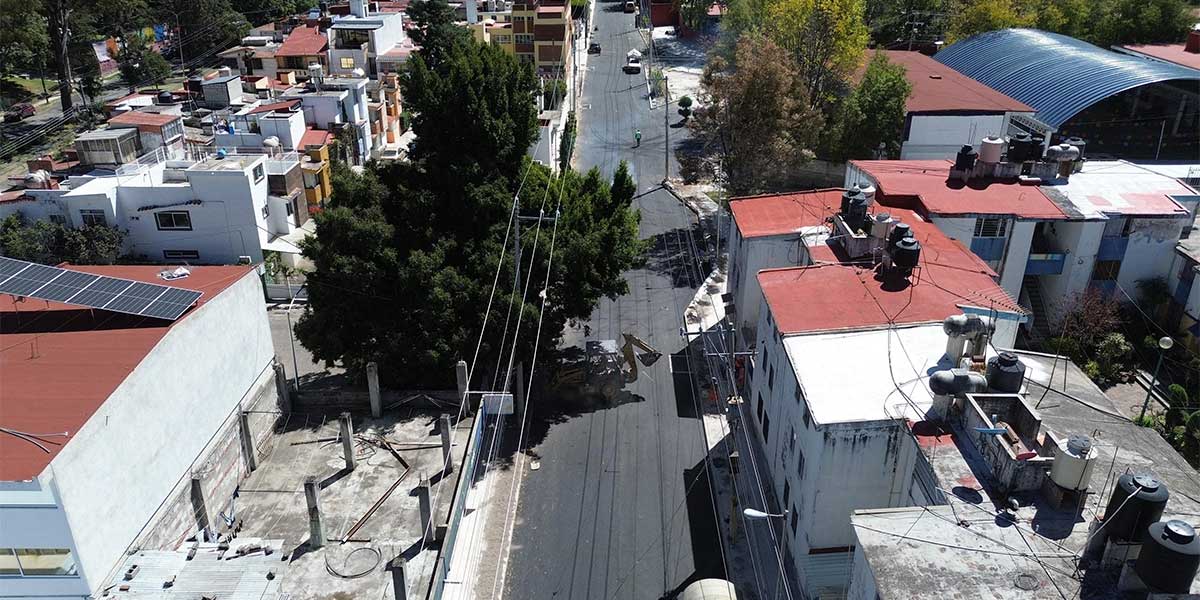 Supervisa Gobierno de la Ciudad rehabilitación vial en la colonia Fovissste San Roque