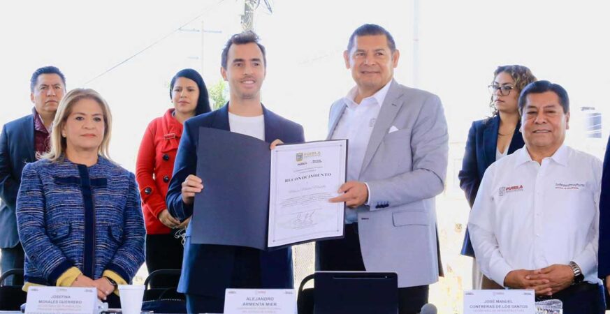 Gobierno del Estado celebra trayectoria olímpica del tenismesista poblano Marcos Madrid