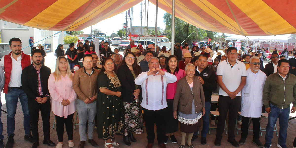 Con jornada de atención ciudadana, Severiano de la Rosa acerca servicios a familias de Ex Hacienda Concepción Capulac