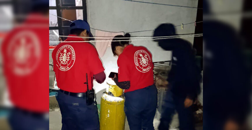 Acción inmediata de Vialidad Municipal de la SSC Cholula y Protección Civil permite sofocar incendio y poner a salvo a una adulta mayor