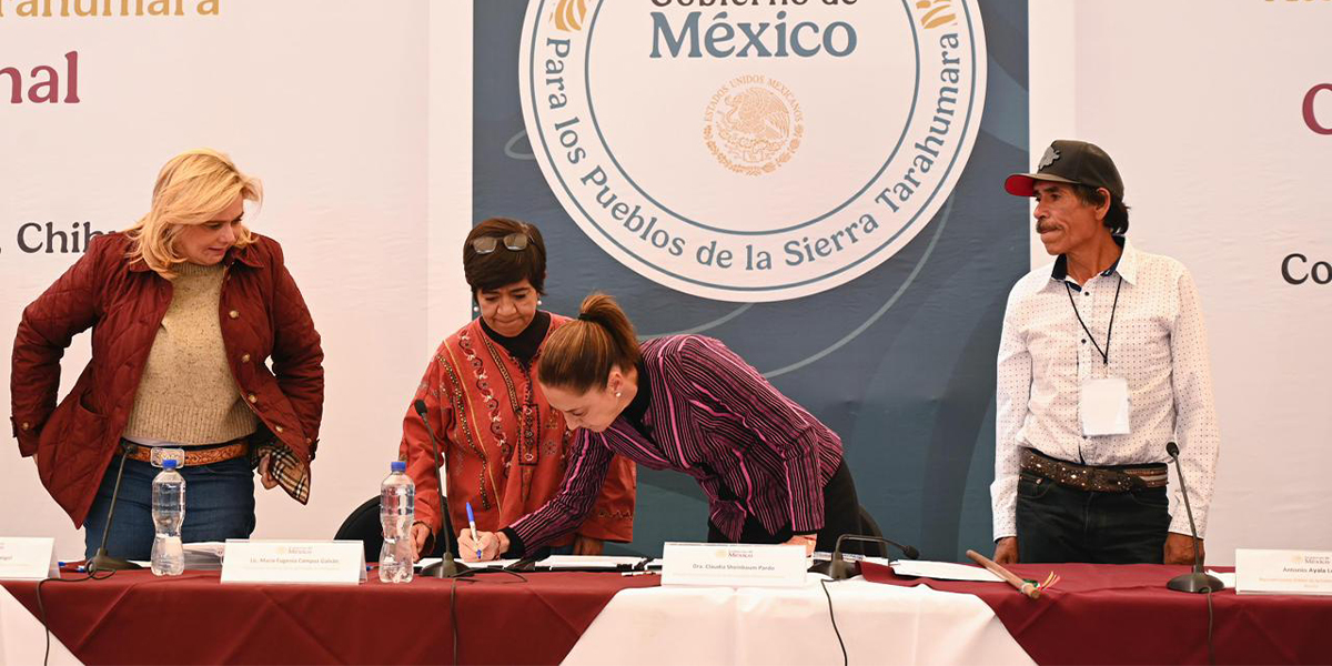 “ES JUSTICIA TERRITORIAL”: PRESIDENTA CLAUDIA SHEINBAUM ENCABEZA ENTREGA DE MÁS DE 3 MIL HECTÁREAS DE LA SIERRA TARAHUMARA DE CHIHUAHUA AL PUEBLO ÓDAMI