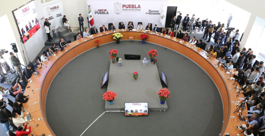 DESPUÉS DE 29 AÑOS, GOBIERNO DE PUEBLA RECUPERA PREDIO Y LO TRANSFORMA EN VIVIENDAS DIGNAS