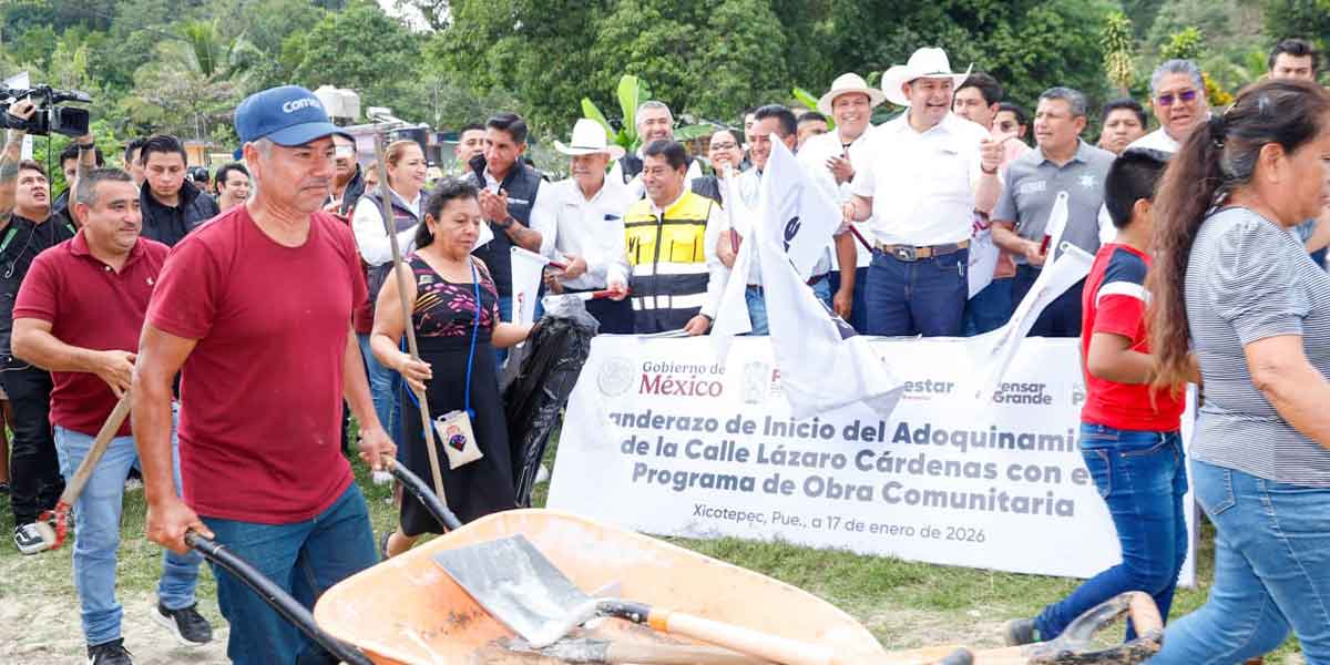 TRAS CONTINGENCIA POR LLUVIAS, GOBERNADOR ARMENTA CUMPLE CON MÓDULO DE PAVIMENTACIÓN EN SIERRA NORTE