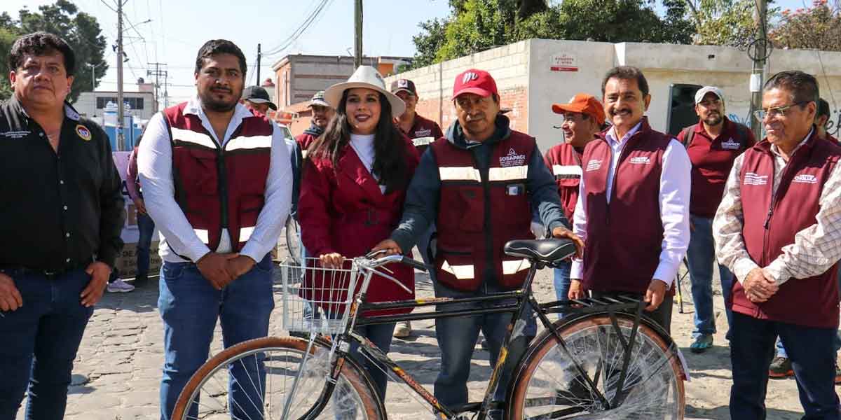 ENTREGAN 13 BICICLETAS A TRABAJADORES DEL SOSAPACH PARA FORTALECER LABORES OPERATIVAS Y COMERCIALES