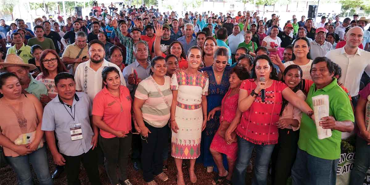 Tonantzin Fernández encabeza entrega de más de 30 mil juguetes en San Pedro Cholula