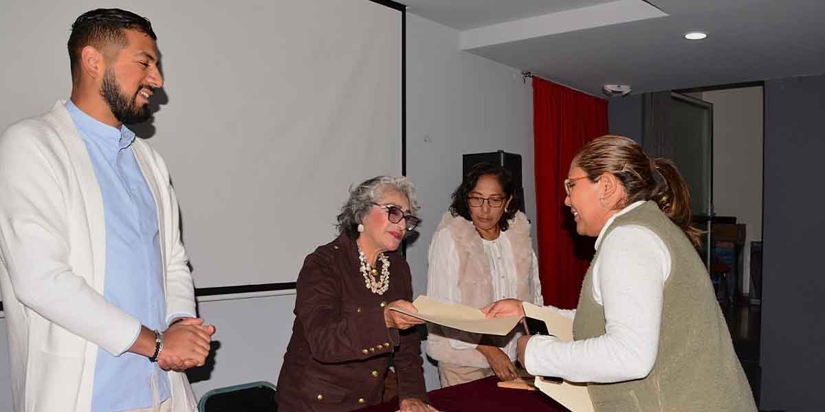Entrega DIF Municipal resultados de ultrasonidos a 35 cholultecas
