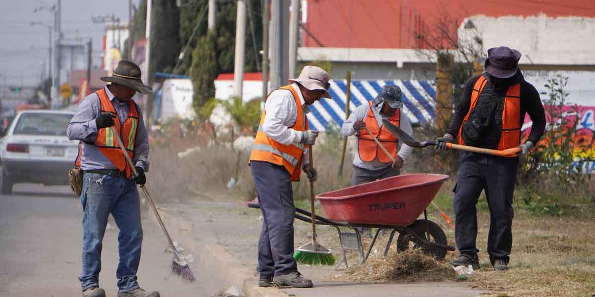 En Amozoc, el Gobierno Municipal trabaja todos los días por un municipio limpio.