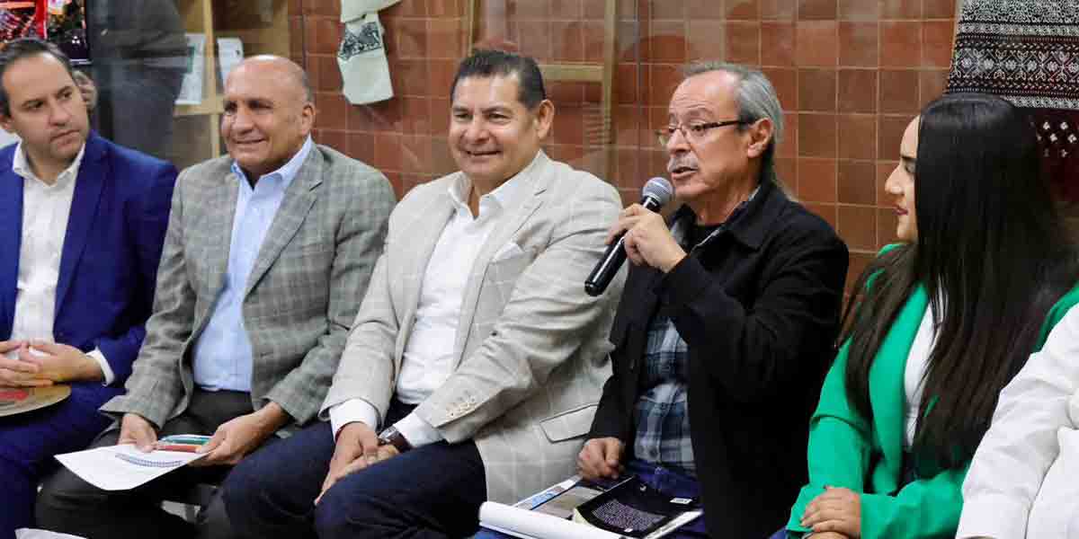 Pepe Chedraui impulsa el talento emprendedor juvenil en Juntas Auxiliares