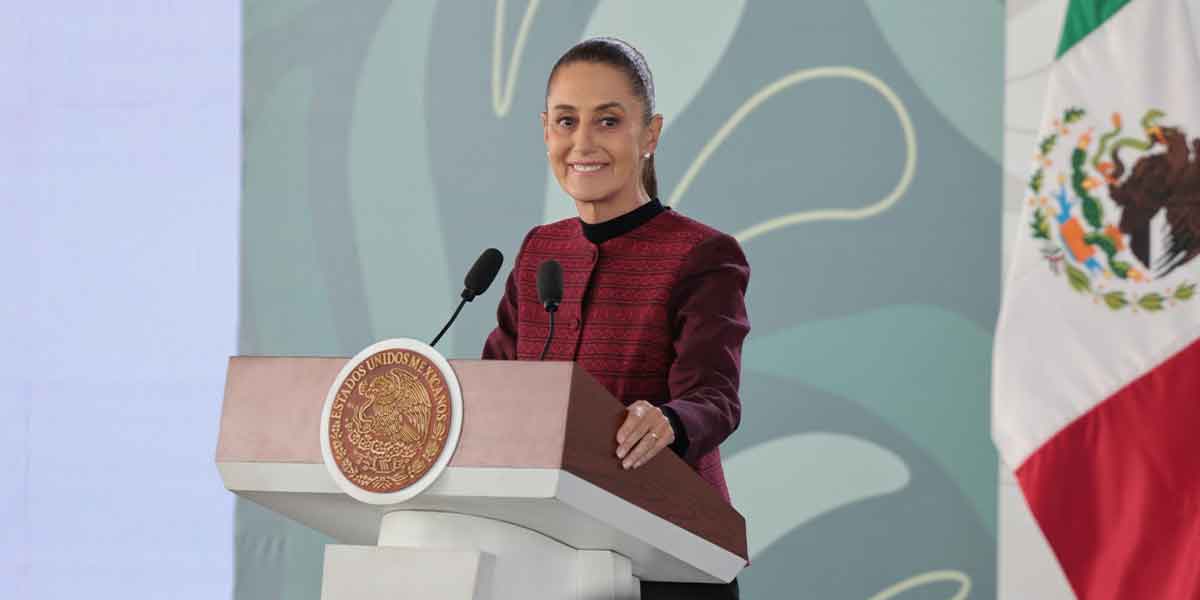 Tonantzin Fernández refuerza jornada de vacunación contra el sarampión en Santiago Momoxpan