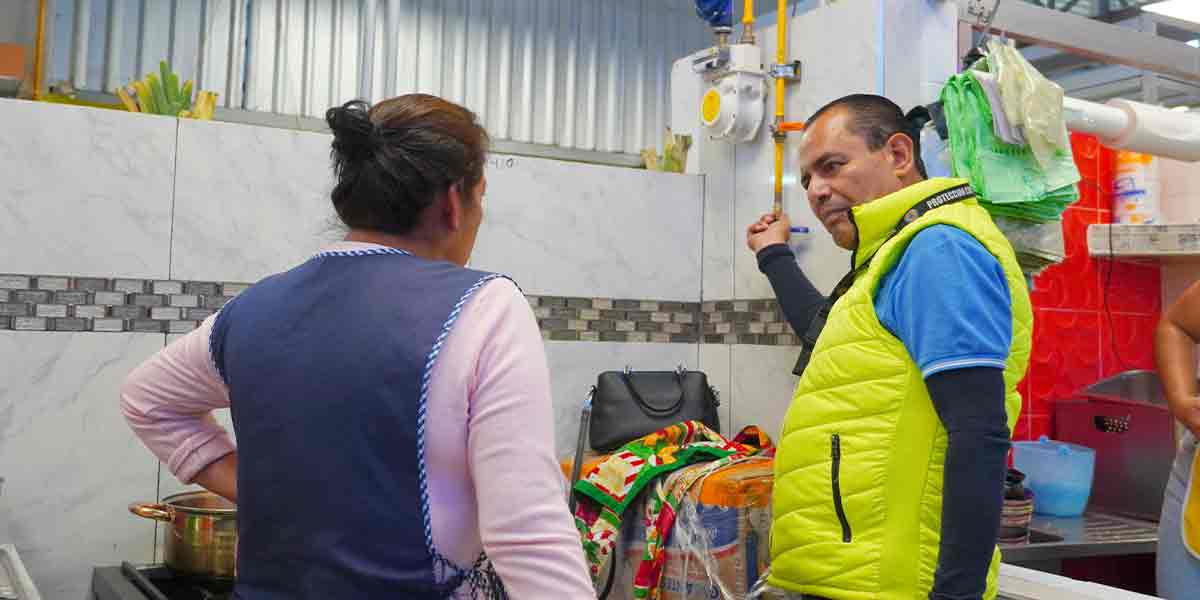 “Nuestros niños no volverán a ensuciarse para llegar a la escuela”: vecino de la calle 4 Norte en San Juan Tlautla