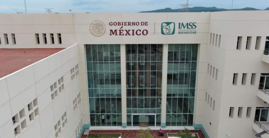 IMSS-Bienestar abre convocatoria para médicos y enfermeras en Puebla.