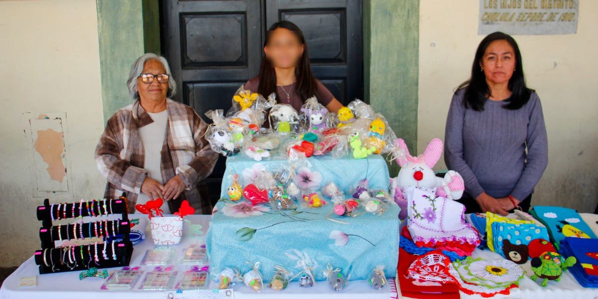 Fortalece DIF San Pedro Cholula la economía de mujeres con la 9ª Feria del Emprendimiento