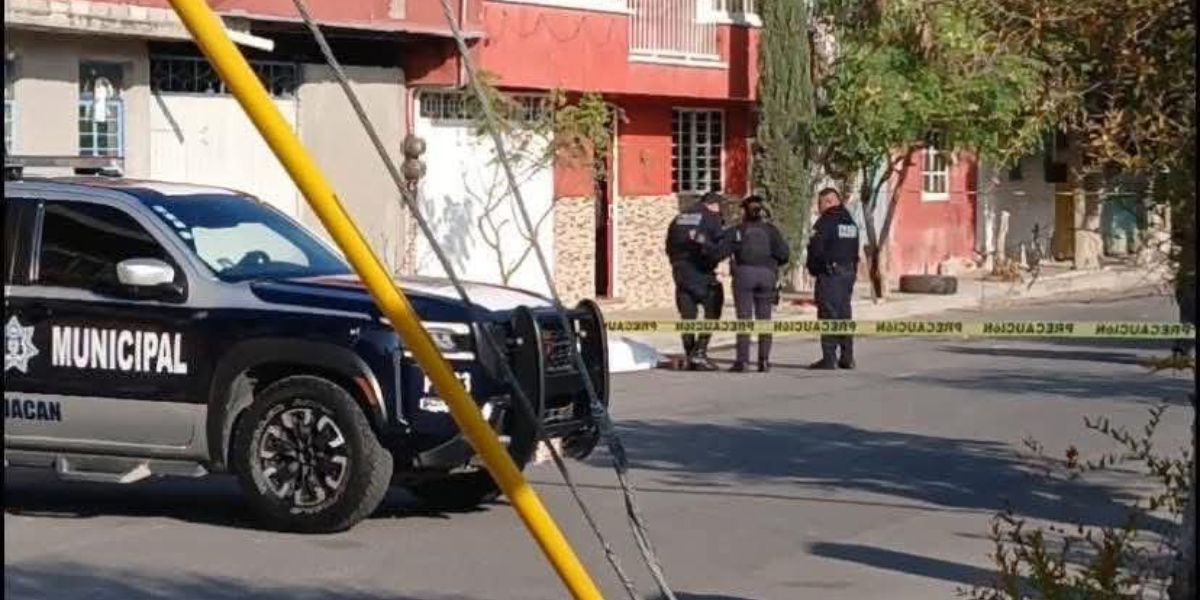 8M con Memoria, colectivo convoca a restaurar mural de Claudia Morales en Puebla