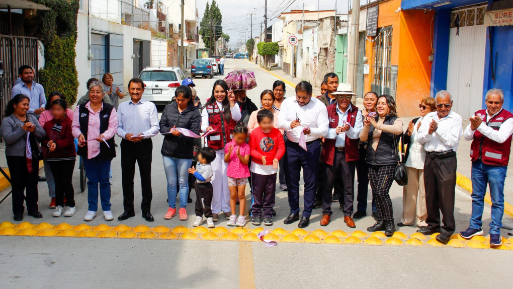 Continúa Tonantzin Fernández fortaleciendo la infraestructura vial en San Pedro Cholula