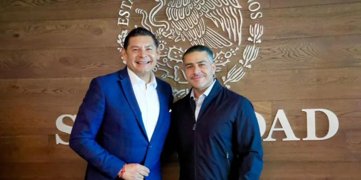 Armenta informa a Harfuch desmantelamiento de redes de huachicol y droga en Puebla