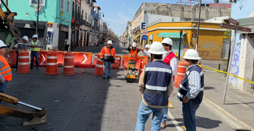 Agua de Puebla invierte 9.7 millones de pesos para renovar la red hidráulica y mejorar el servicio en el Centro histórico