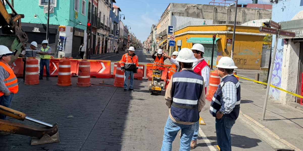 Agua de Puebla invierte 9.7 millones de pesos para renovar la red hidráulica y mejorar el servicio en el Centro histórico