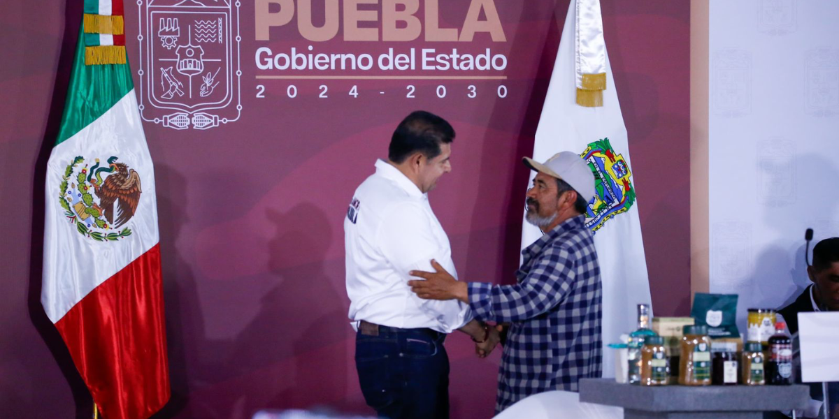 Armenta lanza a San José Chiapa como polo nacional de economía circular.