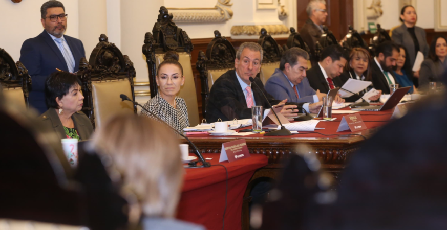 Reforma avanza: Cabildo de Puebla tendrá 8 regidores menos en 2027