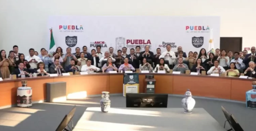 Tecamachalco refuerza agenda de género en sesión del Sepasevim