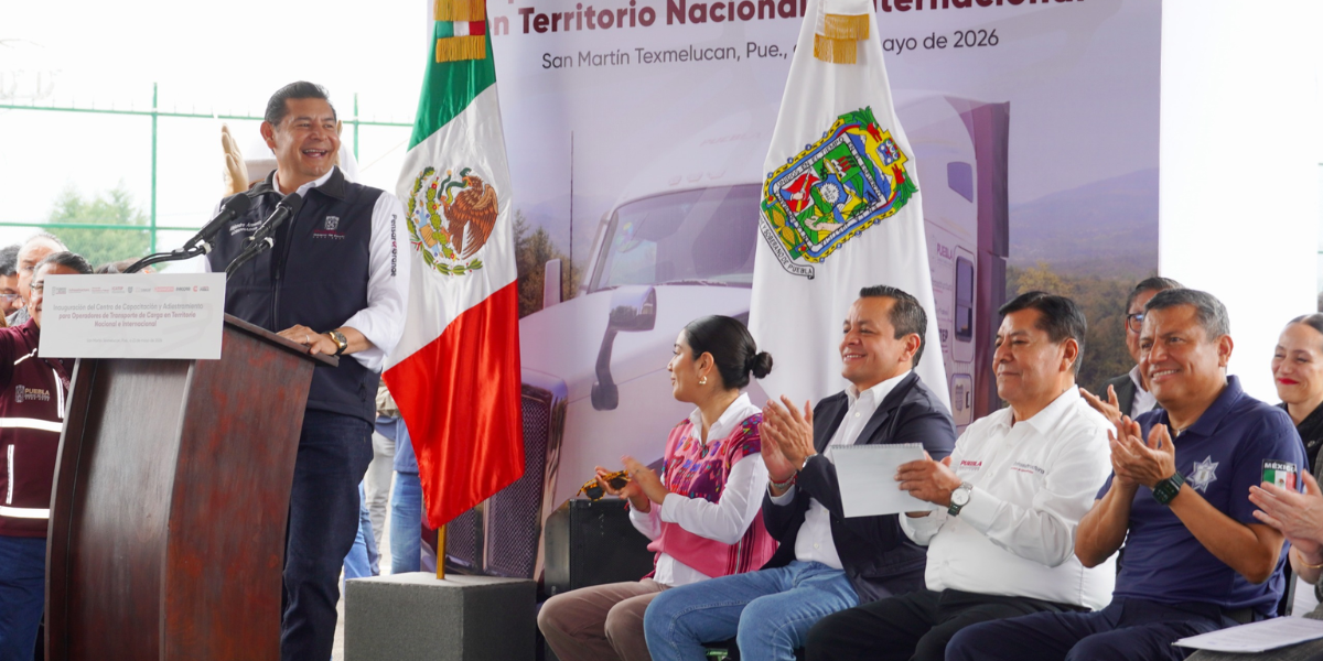 EDIL JUAN MANUEL ALONSO ACOMPAÑA AL GOBERNADOR ALEJANDRO ARMENTA A LA INAUGURACIÓN DEL CENTRO DE ADIESTRAMIENTO PARA OPERADORES DE CARGA EN TEXMELUCAN