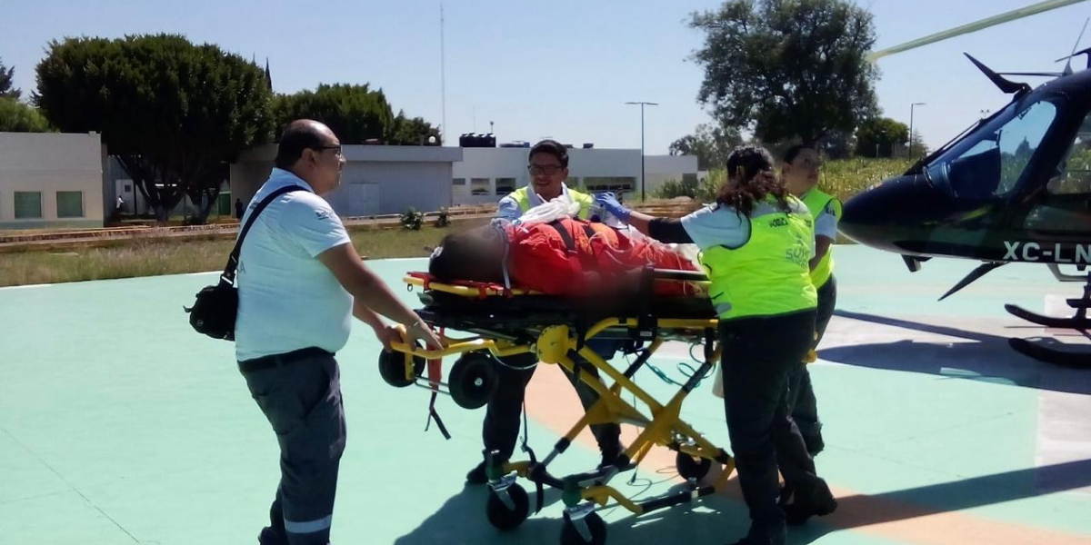 CON AMBULANCIA AÉREA, GOBIERNO GARANTIZA ATENCIÓN ESPECIALIZADA DE UNA JOVEN TRAS COMPLICACIONES POR CESÁREA