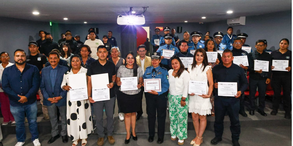 Gobierno de Tonantzin Fernández impulsa profesionalización policial para atención turística