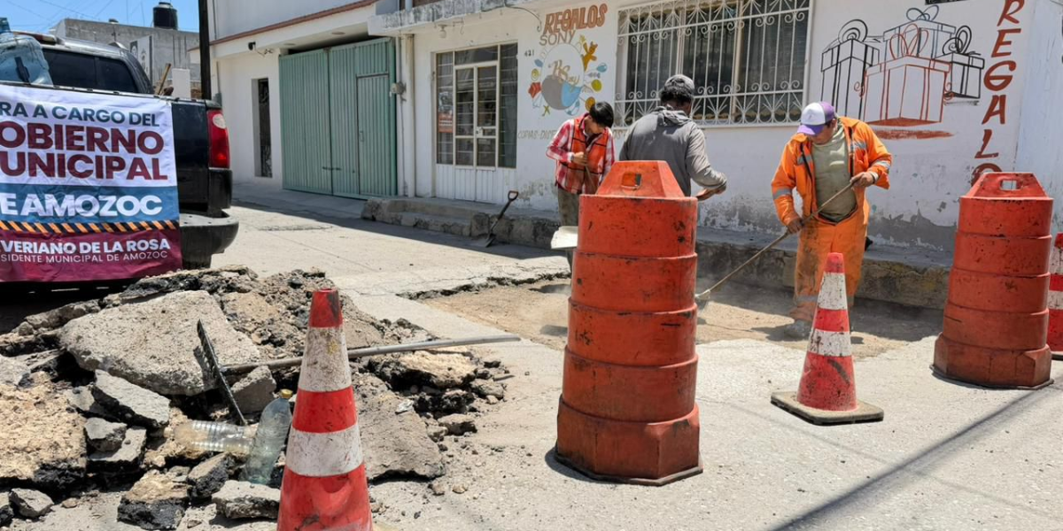 Amozoc intensifica programa de bacheo en barrios y juntas auxiliares.
